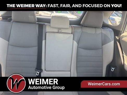 Used 2021 Toyota RAV4 XLE Premium AWD/4WD image 22