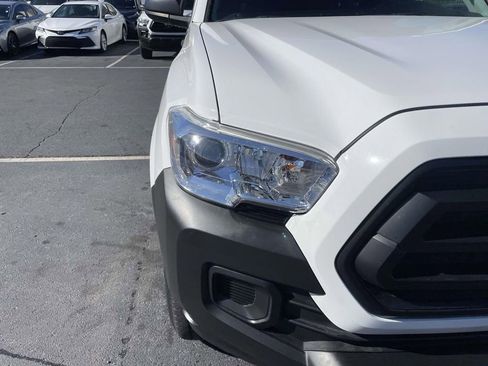 Used 2022 Toyota Tacoma SR image 17