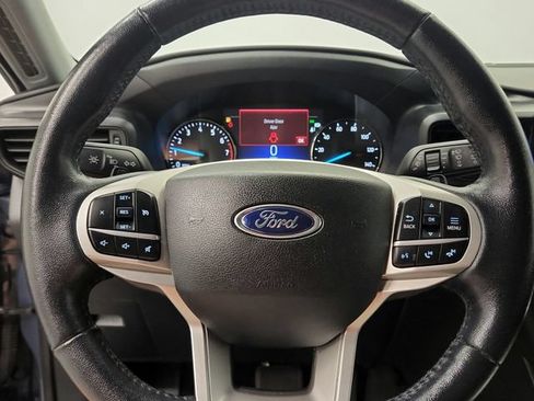 Used 2021 Ford Explorer XLT w/ Class III Trailer Tow Package AWD/4WD image 29