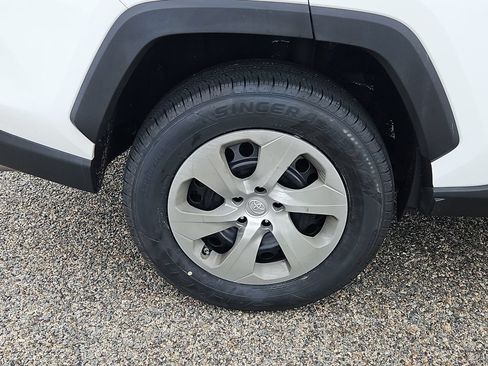 Used 2019 Toyota RAV4 LE w/ All Weather Liner Package AWD/4WD image 9