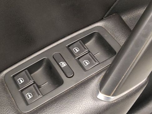 Used 2019 Volkswagen Passat 2.0T Wolfsburg w/ Wheels & Sunroof Package FWD image 27
