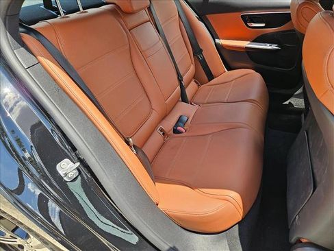 Used 2023 Mercedes-Benz C 300 Sedan image 18