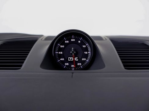 Used 2022 Porsche Cayenne S image 14