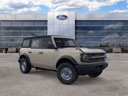 New 2026 Ford Bronco 4-Door AWD/4WD image 7
