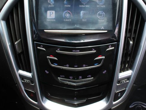 Used 2016 Cadillac SRX Luxury AWD/4WD image 32