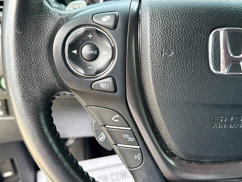 Used 2022 Honda Ridgeline RTL-E image 37