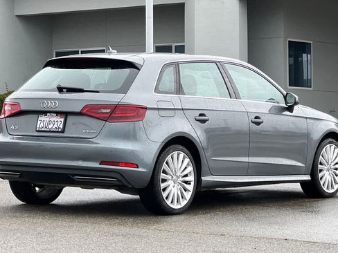 Used 2016 Audi A3 e-tron Premium Plus w/ Premium Plus Package image 2