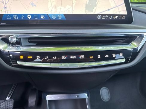 Used 2024 Cadillac Lyriq Tech w/ Driver Assist Package AWD/4WD image 27