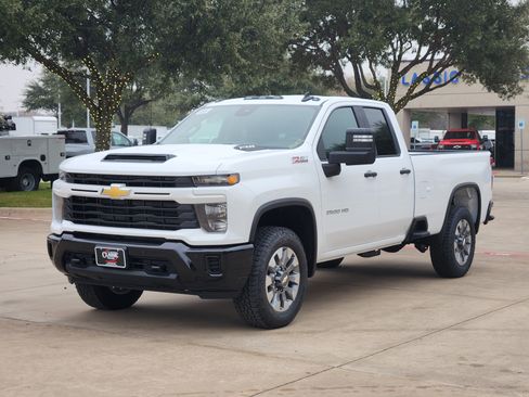 New 2026 Chevrolet Silverado 2500 Custom w/ Custom Value Package image 4