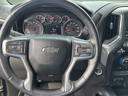 Used 2021 Chevrolet Silverado 1500 LT Trail Boss w/ Convenience Package II AWD/4WD image 13
