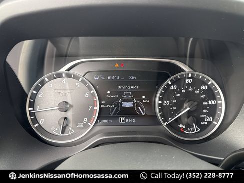 Certified 2024 Nissan Titan SV w/ SV Bronze Edition Package RWD image 45