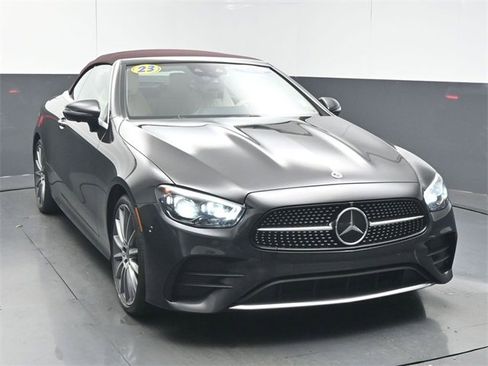 Used 2023 Mercedes-Benz E 450 4MATIC Cabriolet image 2