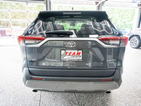 Used 2019 Toyota RAV4 Limited w/ All Weather Liner Package AWD/4WD image 3