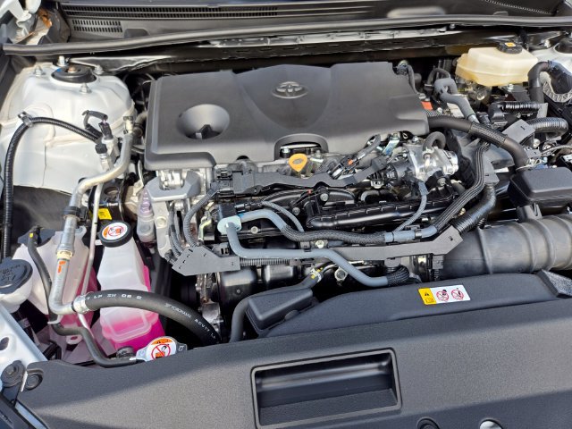 Used 2025 Toyota Camry SE FWD image 22