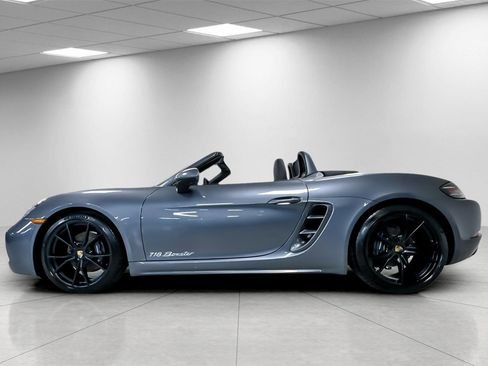 New 2025 Porsche 718 Boxster image 2