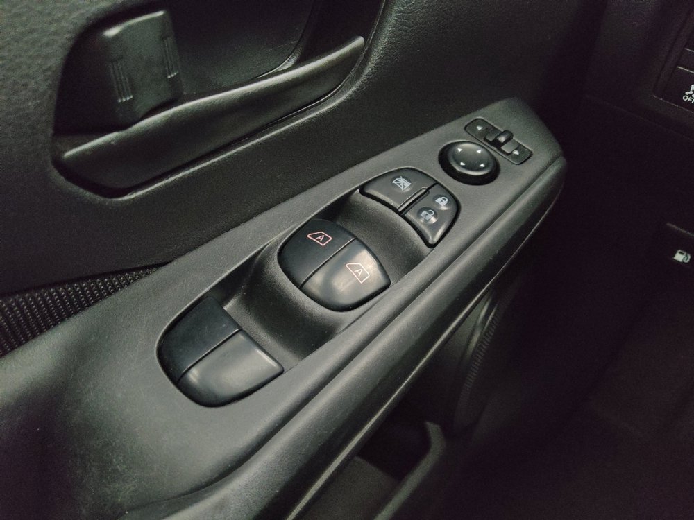 Used 2024 Nissan Kicks S FWD image 27