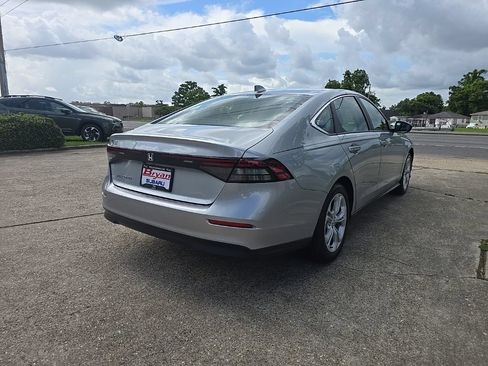 Used 2025 Honda Accord LX image 15