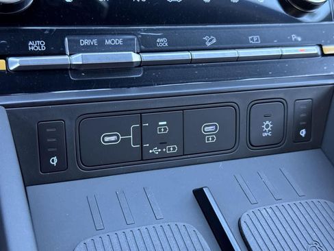 New 2025 Hyundai Santa Fe Calligraphy image 38