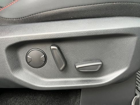 Used 2025 Ford Ranger Raptor image 28