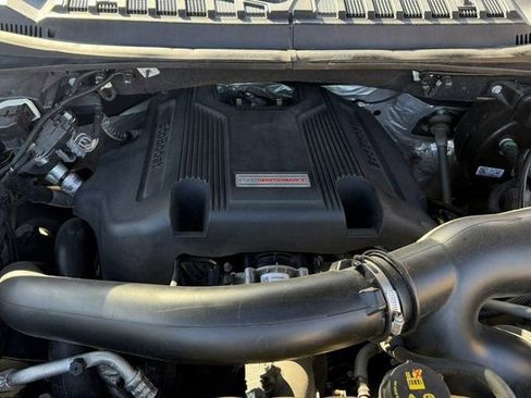 Used 2018 Ford F150 Raptor image 11