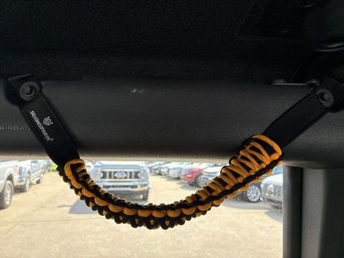 Used 2024 Ford Bronco Badlands image 21