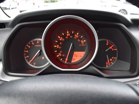 Used 2010 Toyota 4Runner SR5 AWD/4WD image 40