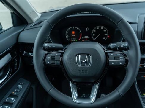 Used 2023 Honda CR-V EX-L image 13