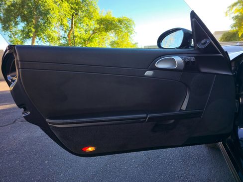 Used 2006 Porsche Cayman S image 12