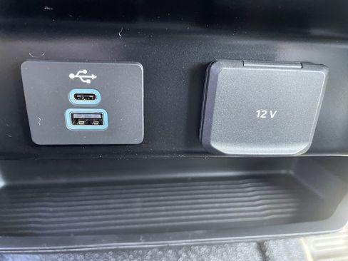 New 2025 Ford F350 XLT image 9