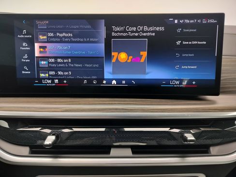 Certified 2024 BMW X5 xDrive40i w/ Premium Package AWD/4WD image 16