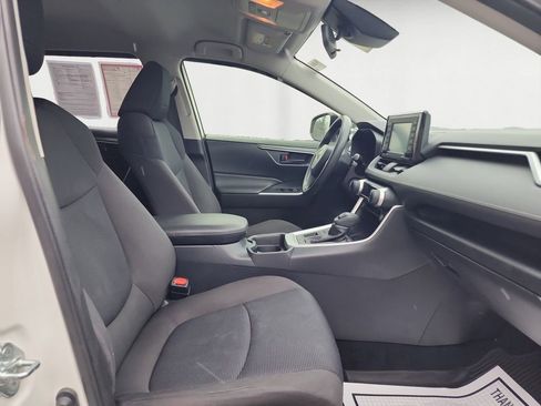 Certified 2021 Toyota RAV4 LE image 15