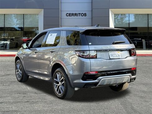 Used 2025 Land Rover Discovery Sport S image 8