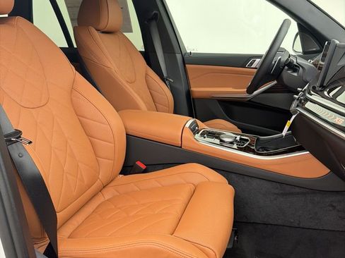 New 2026 BMW X5 xDrive50e w/ Premium Package image 22