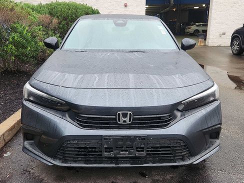 Used 2024 Honda Civic Sport image 2