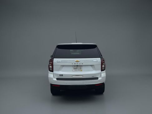 Used 2021 Chevrolet Tahoe LT RWD image 2