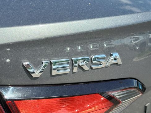 Used 2025 Nissan Versa S w/ Trunk Package FWD image 17