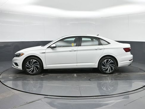 Used 2021 Volkswagen Jetta SEL Premium FWD image 4