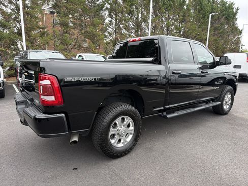 Used 2022 RAM 3500 Big Horn w/ Level C Equiment Group AWD/4WD image 10