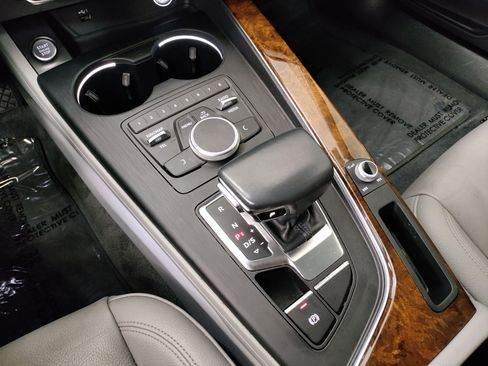 Used 2019 Audi A4 2.0T Premium image 24