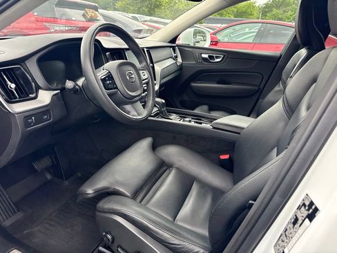 Used 2019 Volvo XC60 T5 Inscription w/ Protection Package Premier FWD image 3