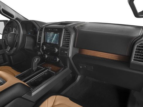 Used 2017 Ford F150 Lariat w/ Equipment Group 502A Luxury image 16