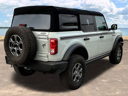 Used 2022 Ford Bronco Big Bend image 7