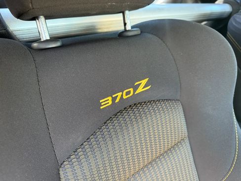 Used 2018 Nissan 370Z Coupe w/ Z34 Heritage Edition - Black RWD image 14