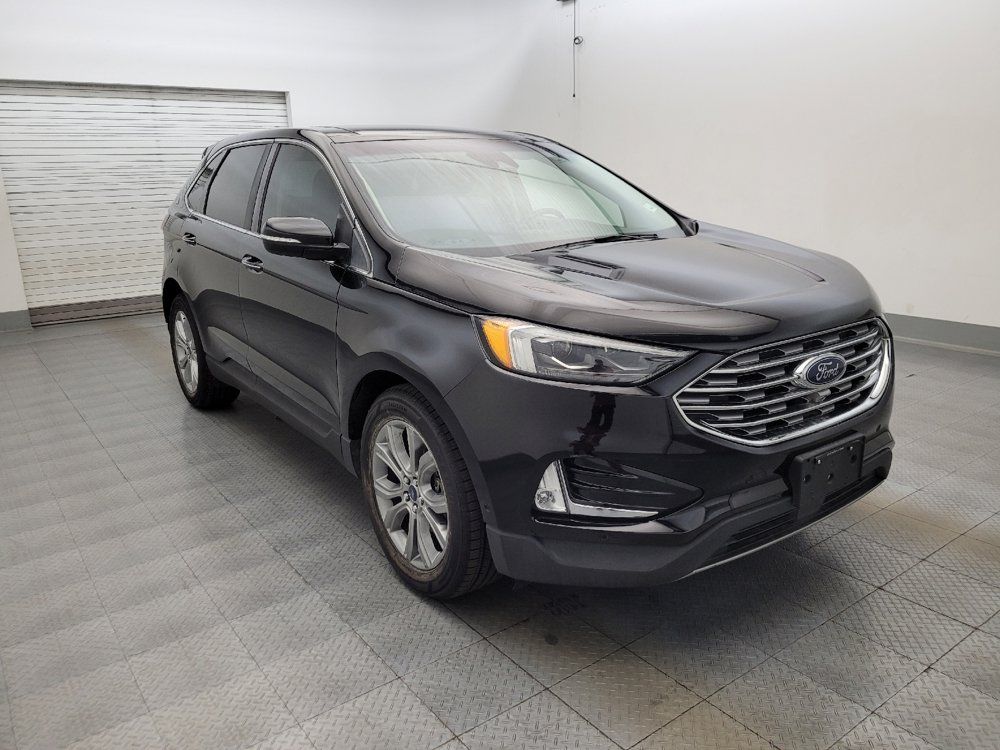 Used 2019 Ford Edge Titanium w/ Equipment Group 301A FWD image 13