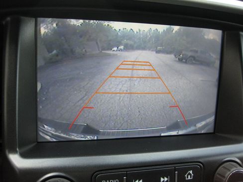 Used 2015 GMC Canyon SLT RWD image 37