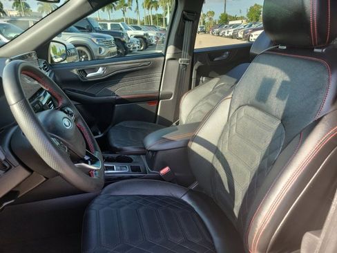 Certified 2023 Ford Escape ST-Line Elite w/ Premium Technology Package image 25