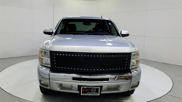 Used 2012 Chevrolet Silverado 1500 LT RWD image 2
