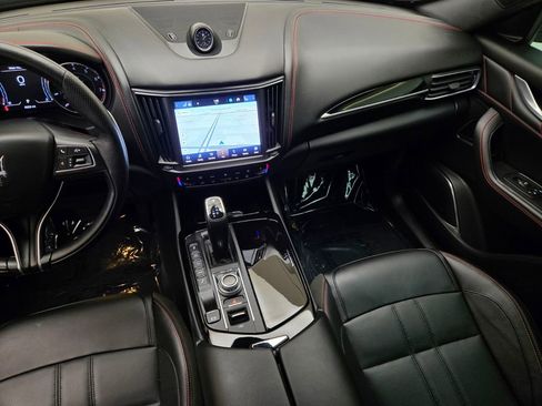 Certified 2024 Maserati Levante GT Ultima AWD/4WD image 22