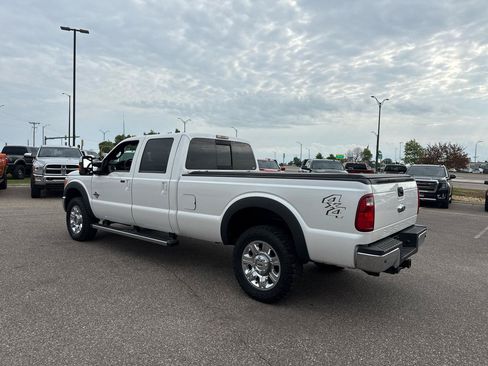 Used 2016 Ford F250 Lariat w/ Lariat Ultimate Package AWD/4WD image 3