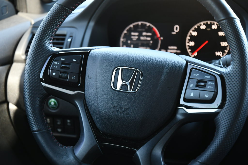 Used 2026 Honda Ridgeline Black Edition image 26